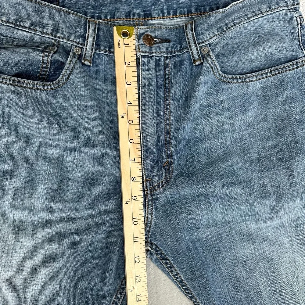 Levi's 505 Jeans Men 36x32 Regular Fit Straight Leg Medium Wash Casual Denim